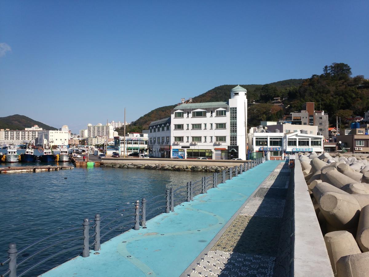 Geoje Jangseungpo Lighthouse Hotel Sodong Dış mekan fotoğraf